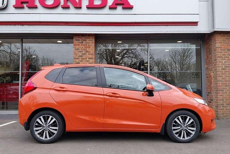Used Honda Jazz EX 102 HP (75 kW) 2018 Orange Hatchback