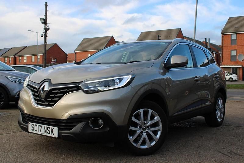 Used Renault Kadjar Dynamique 130 HP (95 kW) 2017 Beige SUV