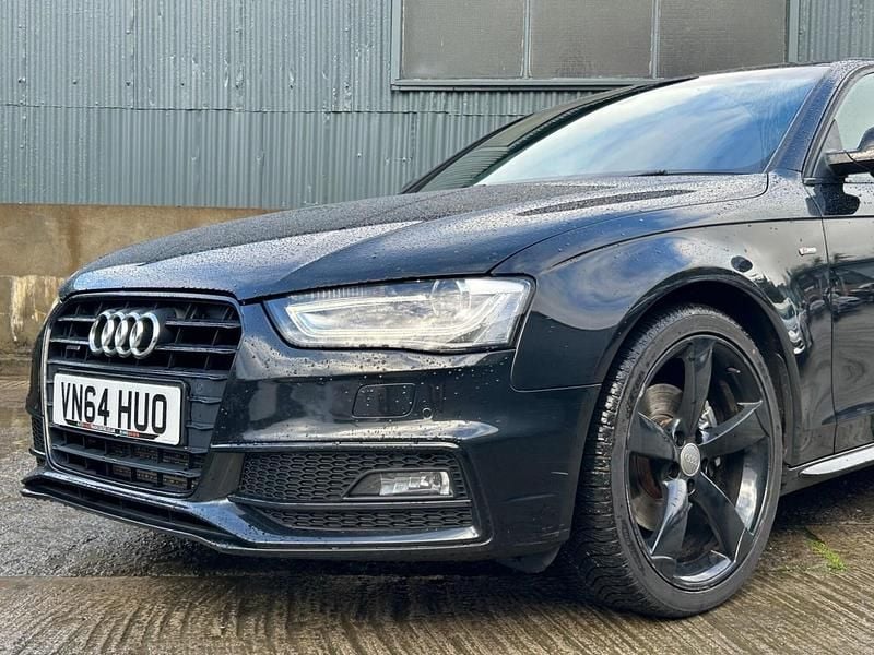Used Audi A4 Black Edition 177 HP (130 kW) 2014 Black Sedan