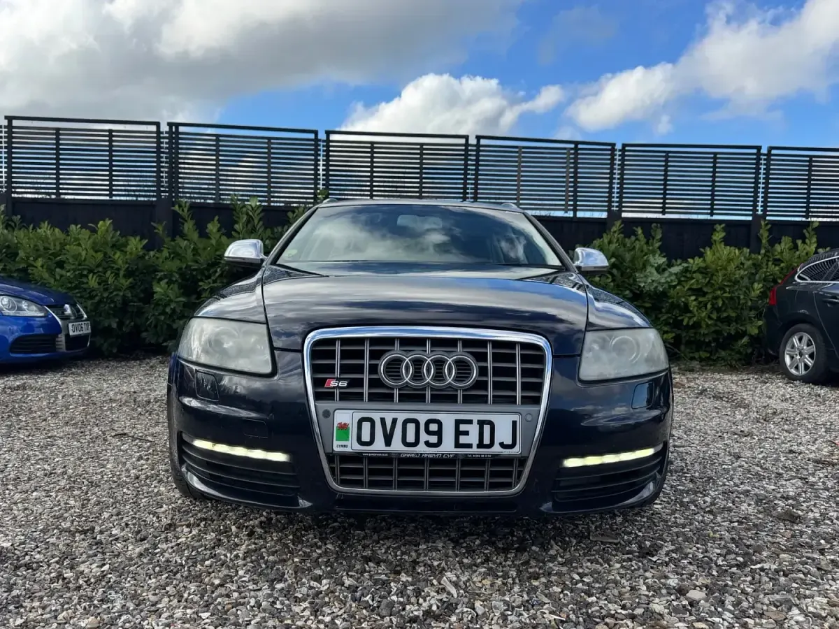 Usado Audi A6 2009 Azul Carrinha
