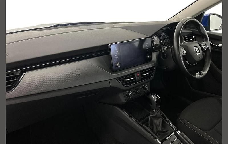 Used Skoda Kamiq SE 115 HP (84 kW) 2022 Blue SUV