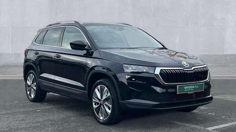 Black Used 2025 Skoda Karoq SE L SUV | £27,190 (A bit pricey) - Image 1/4
