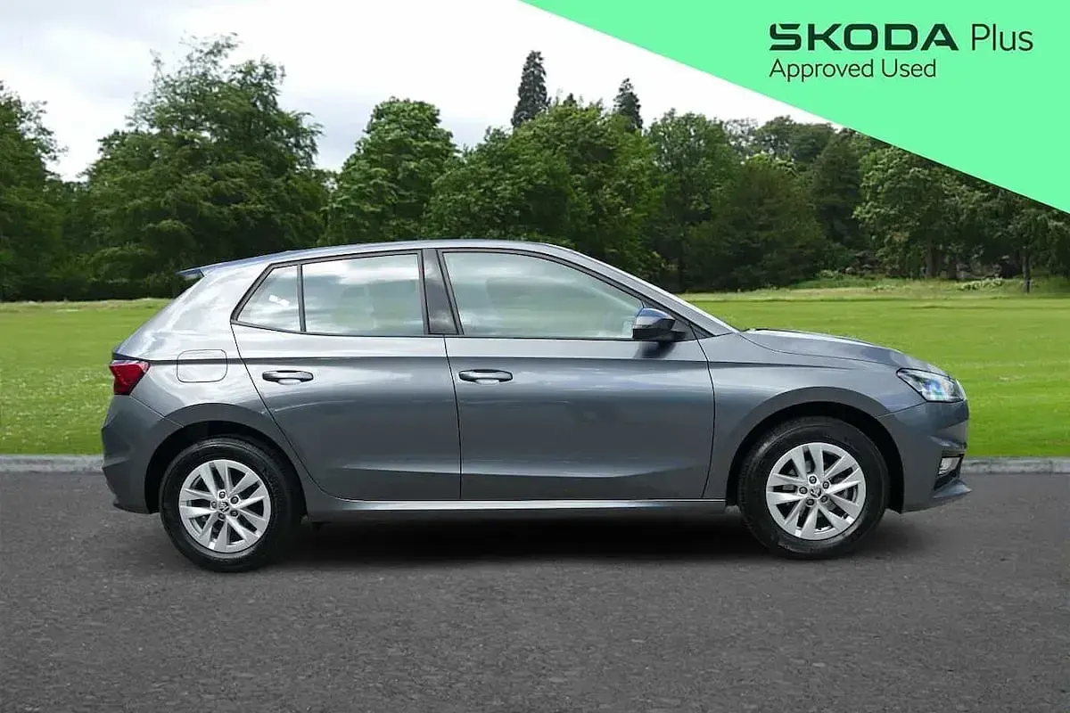Gebraucht Skoda Fabia Comfort 94 PS (69 kW) 2024 Grau Kleinwagen