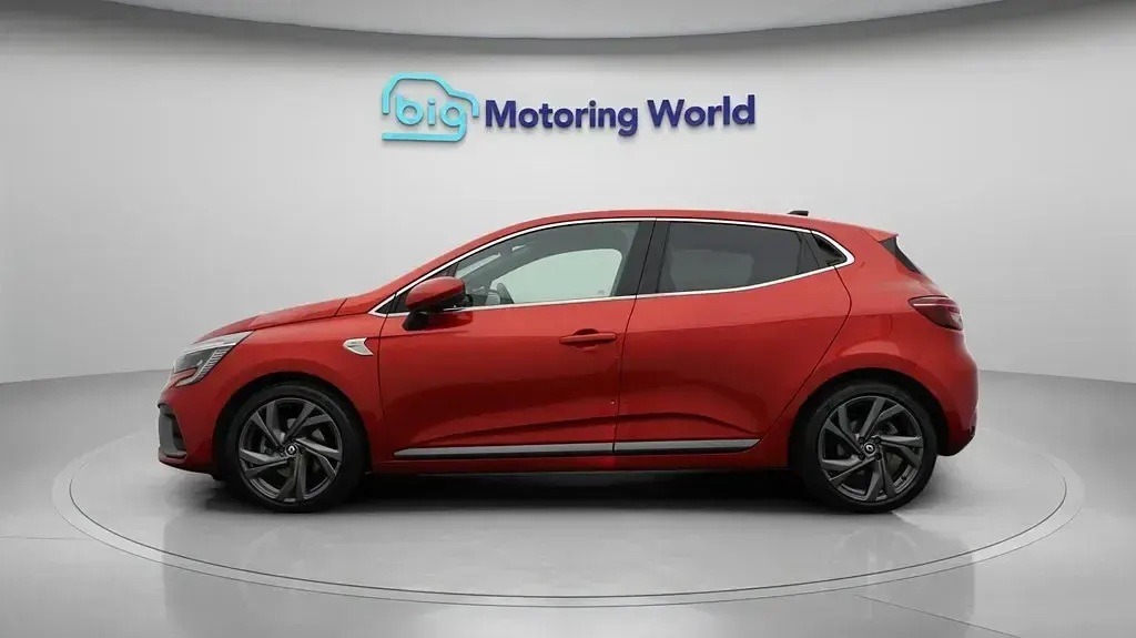 Usado Renault Clio V RS Line 140 HP (102 kW) 2022 Vermelho Citadino