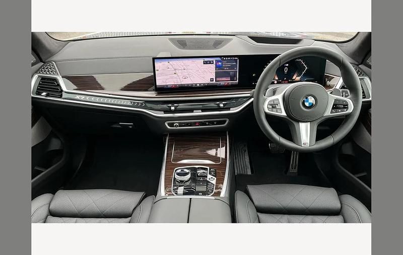 Used BMW X7 M Sport 347 HP (255 kW) 2026 Blue SUV