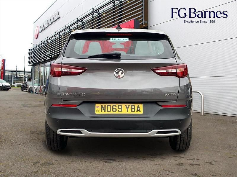 Grey Used 2020 Vauxhall Grandland X Business Edition SUV | £9,799 (Fair price) - Image 1/3