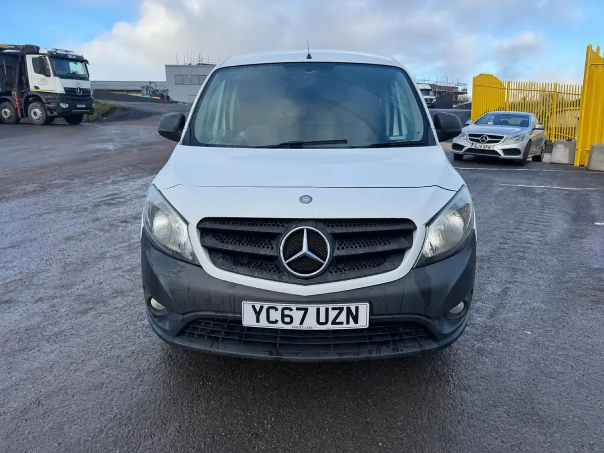 Begagnad Mercedes Citan 111 2017 Vit