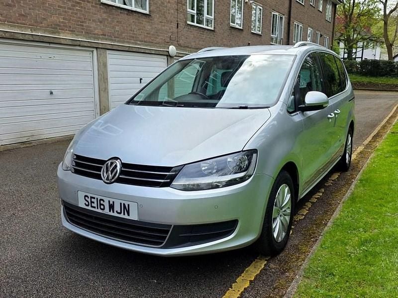 Usado VW Sharan SE 150 HP (110 kW) 2016 Prateado Monovolume