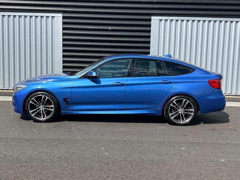 Usado BMW 318 M Sport 2014 Azul Utilitario