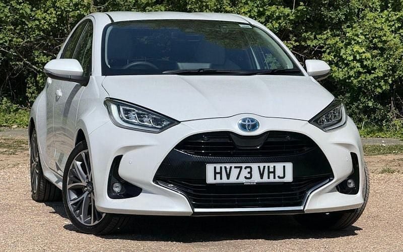 Second-hand Toyota Yaris Hybrid 116 CP (85 kW) 2023 Hatchback