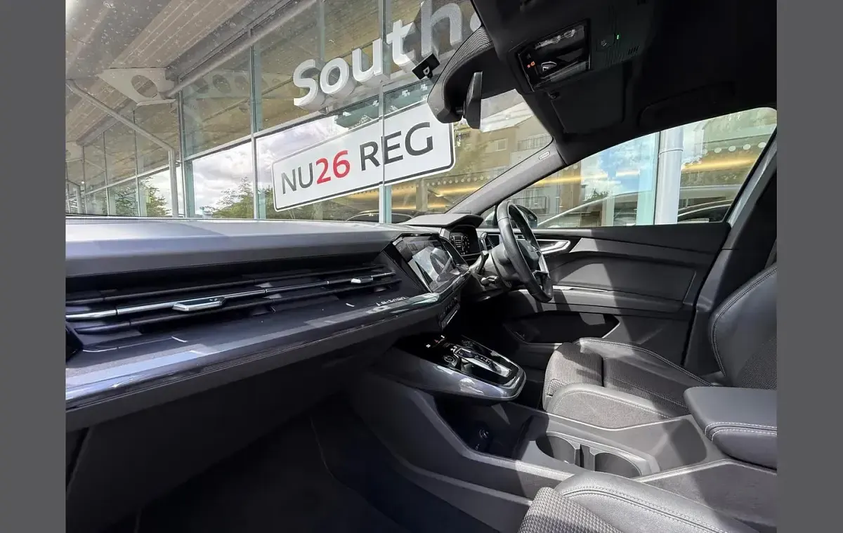 Used Audi Q4 e-tron S-Line 216 kW (295 HP) 2023 Blue SUV