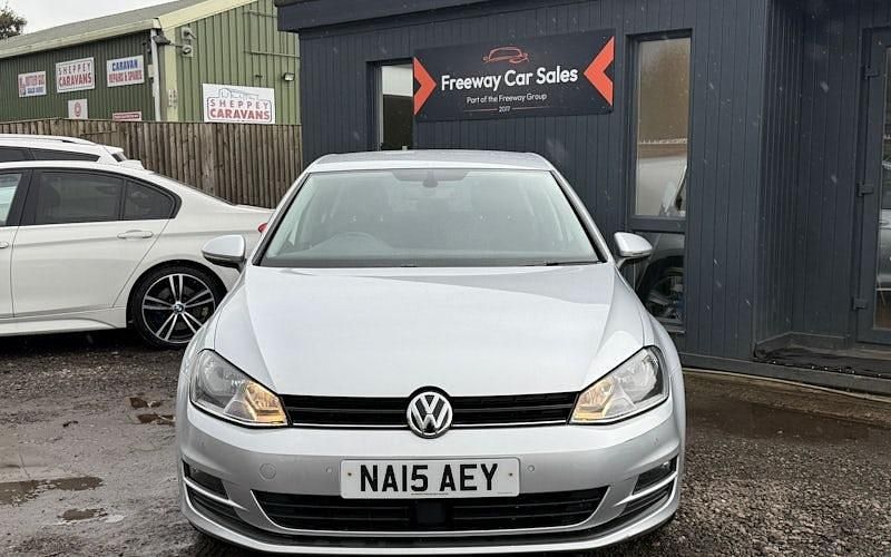 Used VW Golf VII Match 105 HP (77 kW) 2015 Silver Hatchback