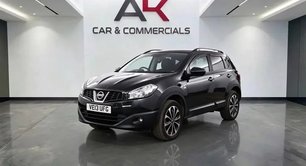 Used Nissan Qashqai 360º 110 HP (80 kW) 2013 Black SUV