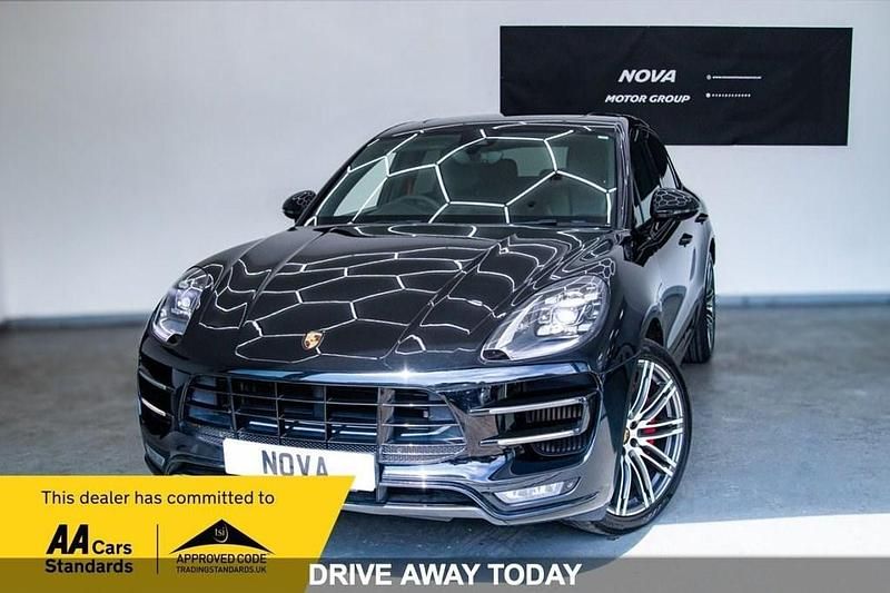 Black Used 2018 Porsche Macan Turbo Performance Package SUV | £33,799 (Fair price) - Image 1/4