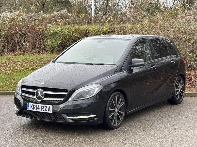 Black Used 2014 Mercedes B180 MPV | £4,900 (Good price) - Image 1/4