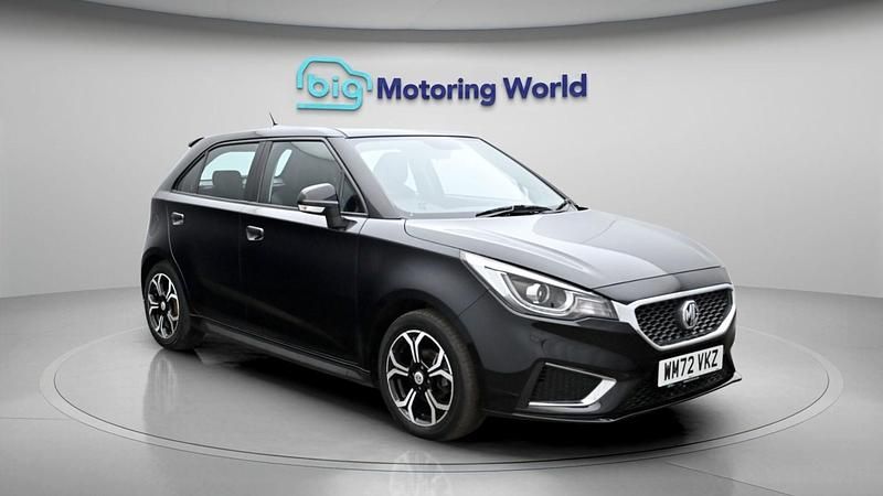 Used MG MG3 Exclusive 106 HP (77 kW) 2023 Black Hatchback