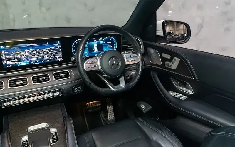 Used Mercedes GLE400 AMG line 330 HP (242 kW) 2019 White SUV