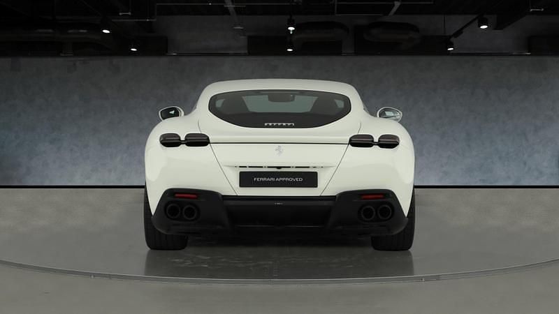 Used Ferrari Roma 620 HP (456 kW) 2023 Bianco avus Coupe