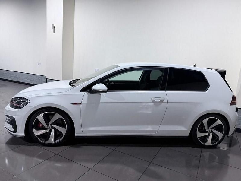 Used VW Golf VII GTI 245 HP (180 kW) 2019 White Hatchback