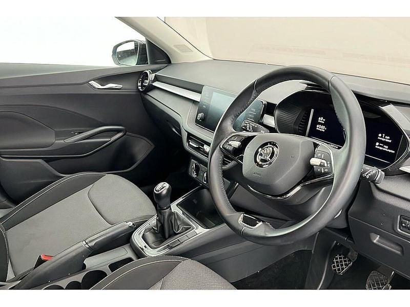 Used Skoda 110 R Colour Edition 81 HP (59 kW) 2023 Race blue metallic black body / magic pearl effect roof Hatchback