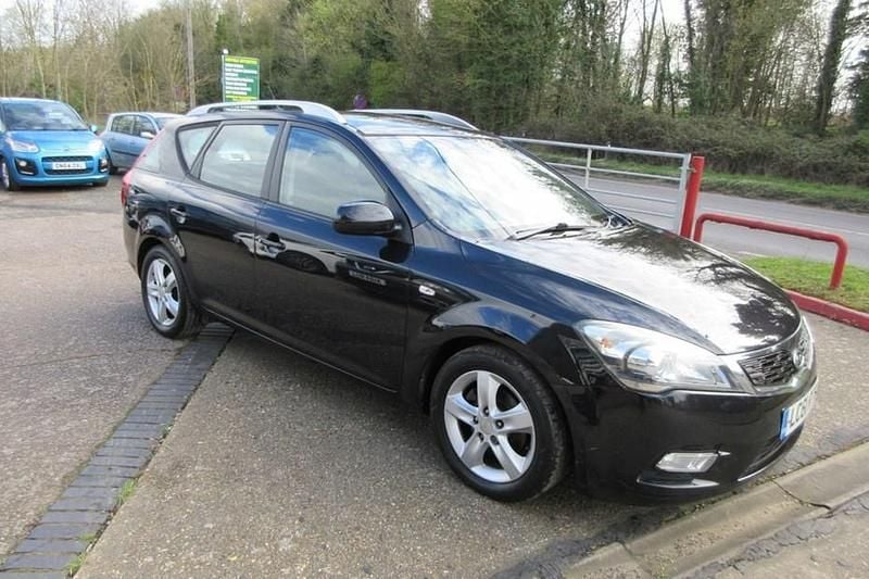 Used Kia Ceed Sportswagon 89 HP (65 kW) 2011 Estate