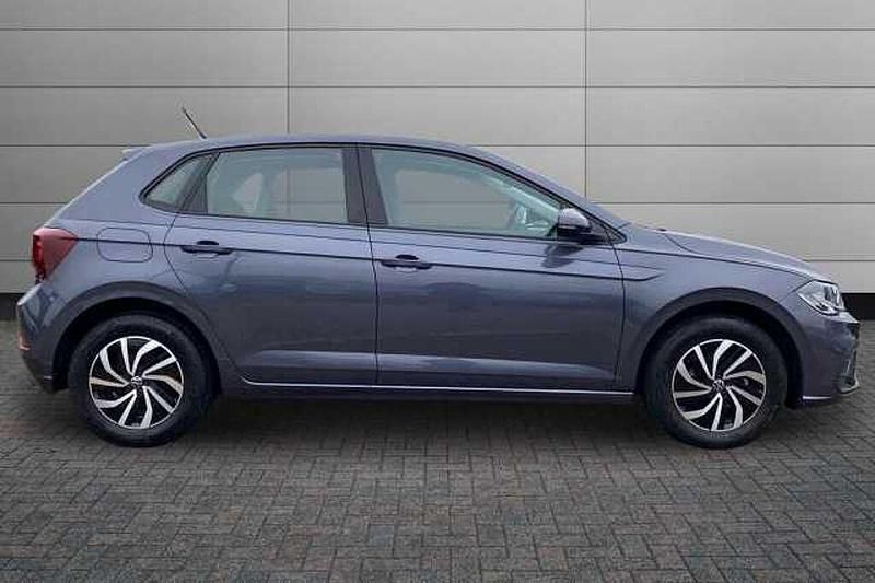 Used VW Polo Life 95 HP (69 kW) 2023 Grey Hatchback