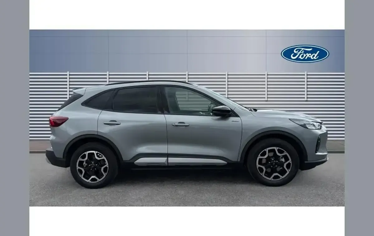 New Ford Kuga Active 243 HP (178 kW) 2025 Other SUV