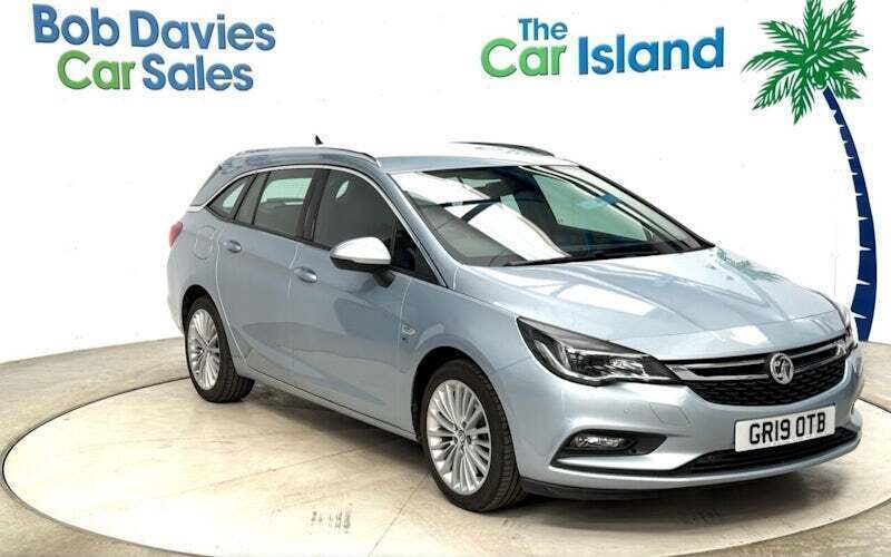 Used 2019 Vauxhall Astra Elite Estate | £11,550 (A bit pricey) - Image 1/4