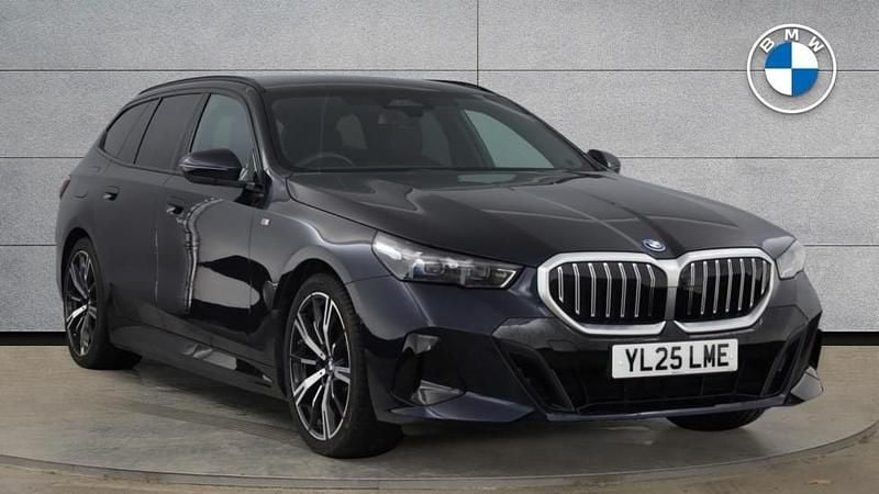 Used BMW 530e M Sport 295 HP (216 kW) 2025 Black Estate