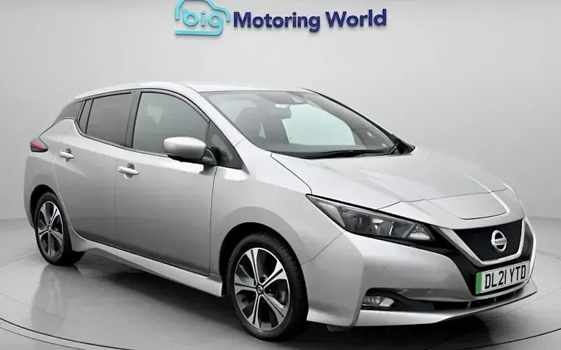 Used Nissan Leaf N-Connecta 110 kW (150 HP) 2021 Hatchback