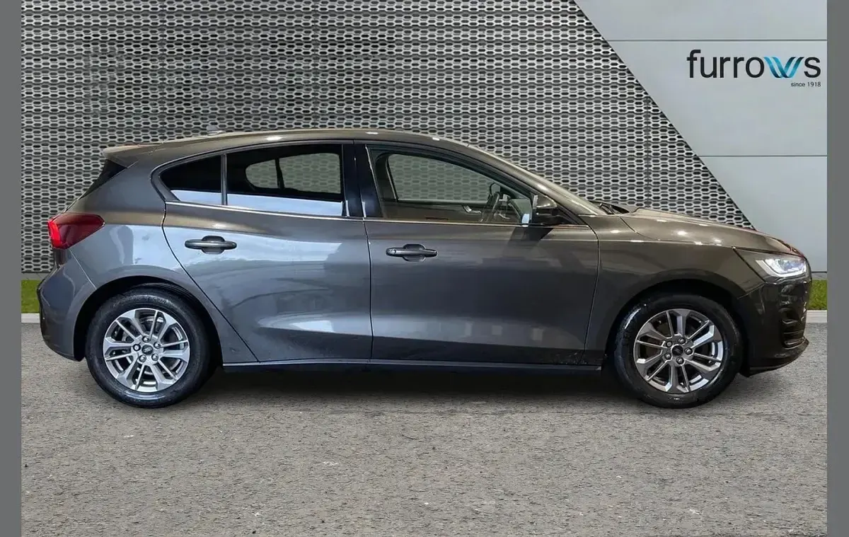 Used Ford Focus Style 153 HP (112 kW) 2022 Grey Hatchback