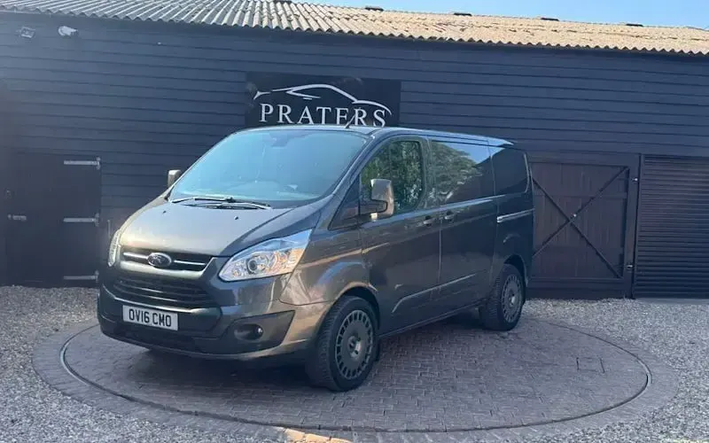 Used Ford Transit Custom Limited 125 HP (91 kW) 2015 Grey Van