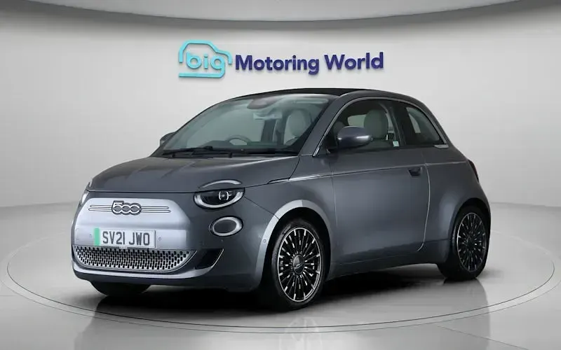 Used Fiat 500e La Prima 86 kW (118 HP) 2023 Cabriolet