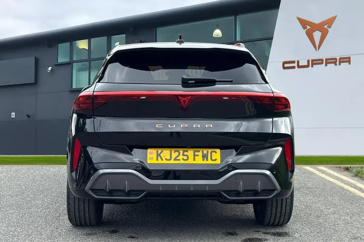 Used Cupra Terramar 150 HP (110 kW) 2025 Black SUV