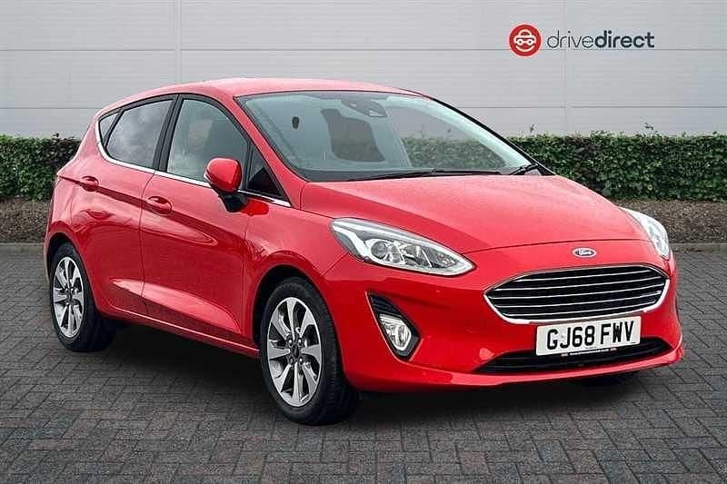 Used Ford Fiesta Titanium 100 HP (73 kW) 2018 Red Hatchback