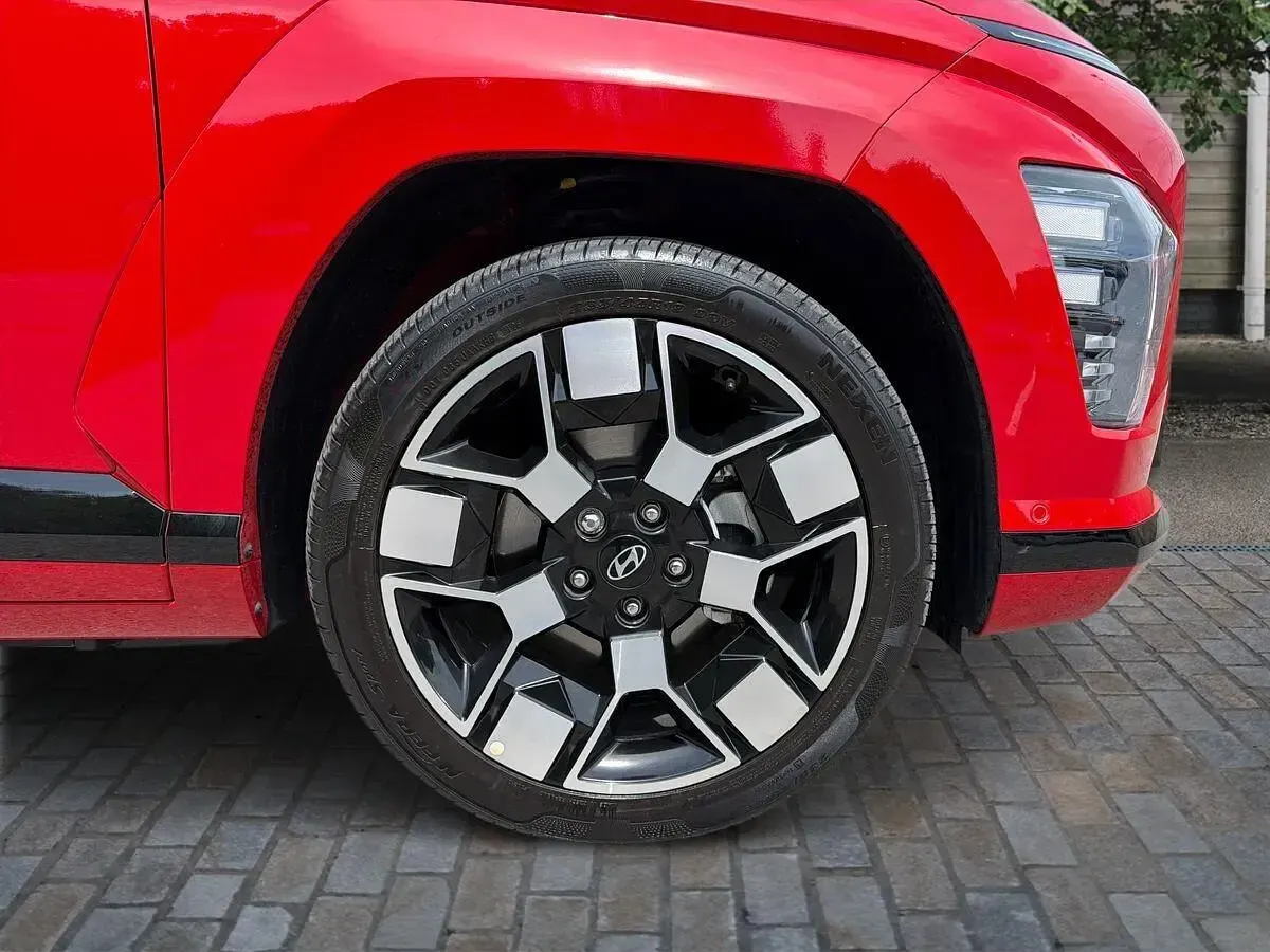 Used Hyundai Kona Ultimate 160 kW (218 HP) 2026 Red SUV