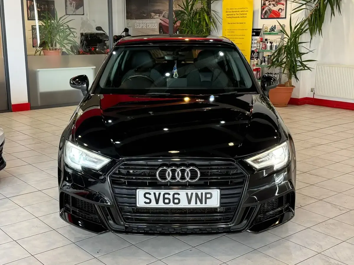 Used Audi A3 Advanced 2016 Black Hatchback