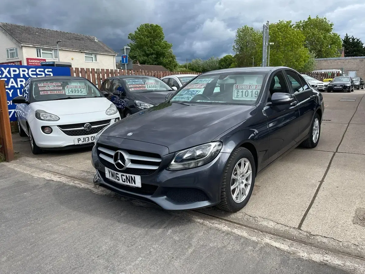 Used Mercedes C220 SE 2016 Grey Sedan