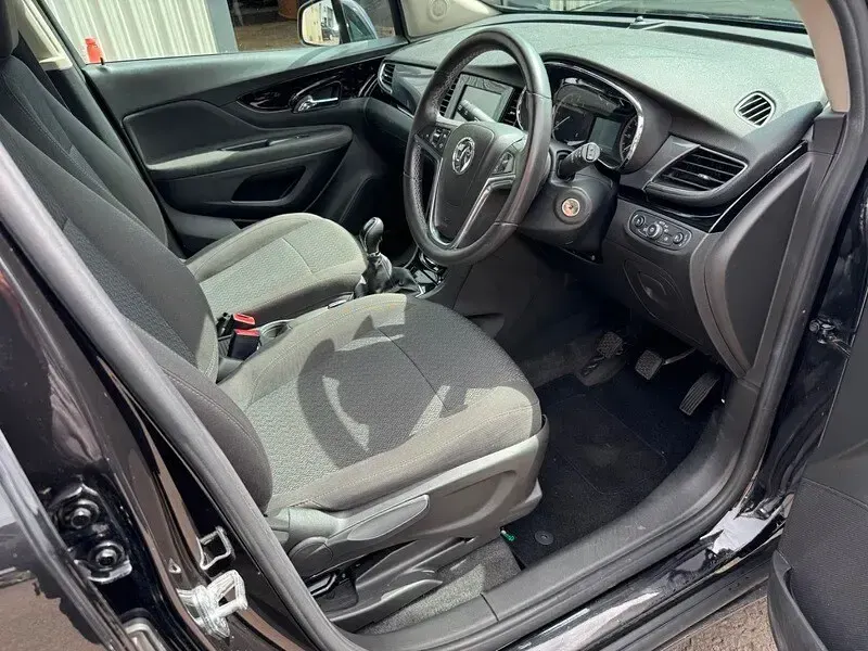 Used Vauxhall Mokka X Active 115 HP (84 kW) 2017 Black SUV