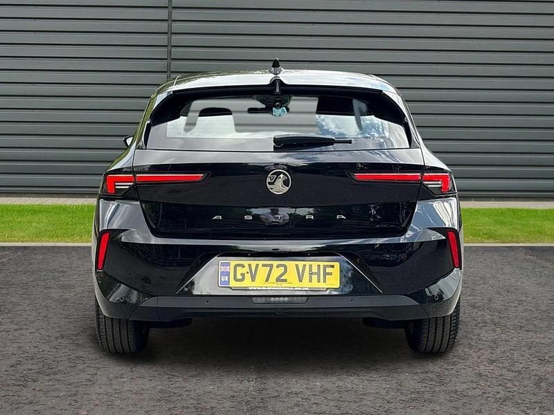 Black Used 2023 Vauxhall Astra Design Edition Hatchback | £15,199 (Good price) - Image 1/4