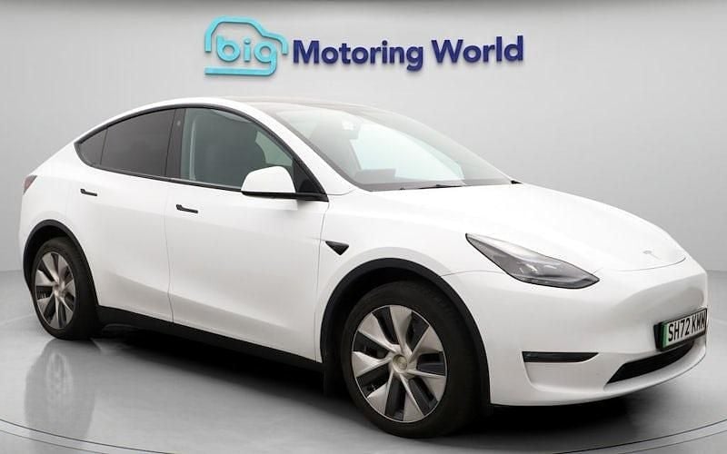 Used 2023 Tesla Model Y Long Range AWD SUV | £24,500 (Fair price) - Image 1/4