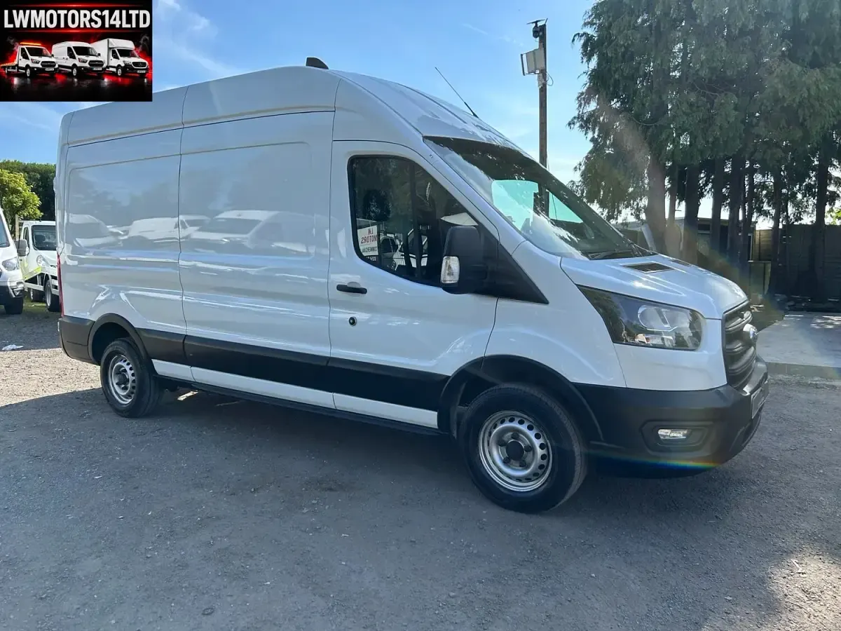 Used Ford Transit 130 HP (95 kW) 2022 White Van