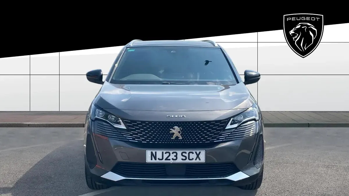 Second-hand Peugeot 5008 GTi 131 CP (96 kW) 2023 Gri SUV