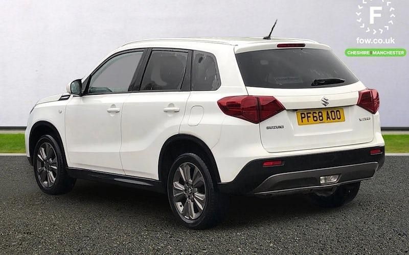 Second-hand Suzuki Vitara SZ-T 112 CP (82 kW) 2018 Alb SUV