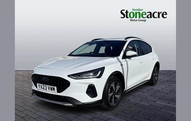 Używany Ford Focus Active 155 KM (114 kW) 2023 Biały Hatchback