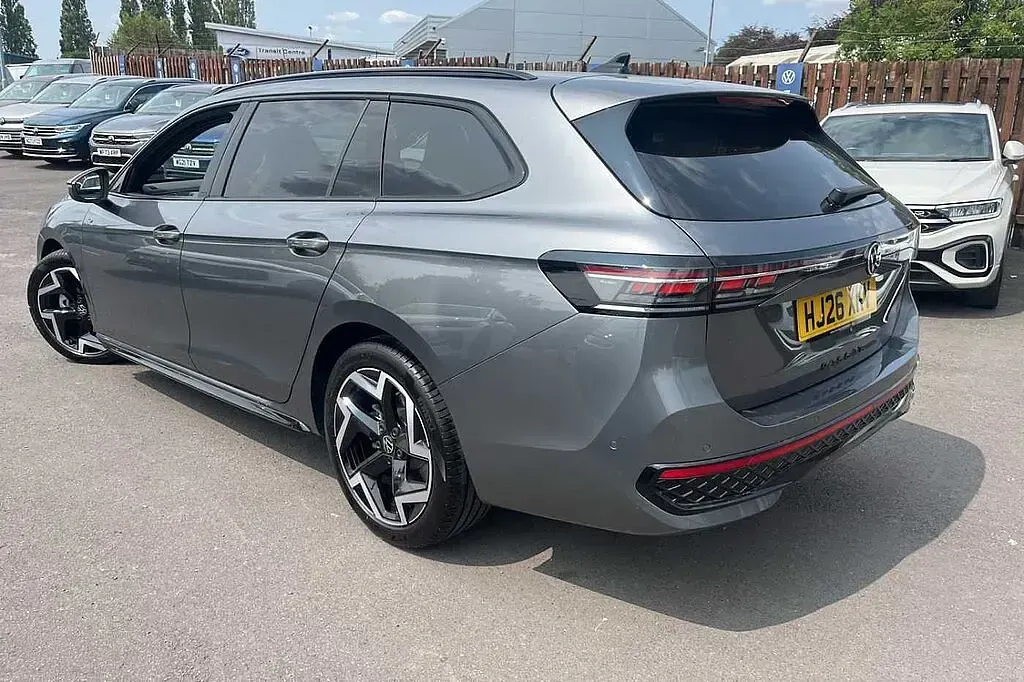 New VW Passat 150 HP (110 kW) 2026 Estate