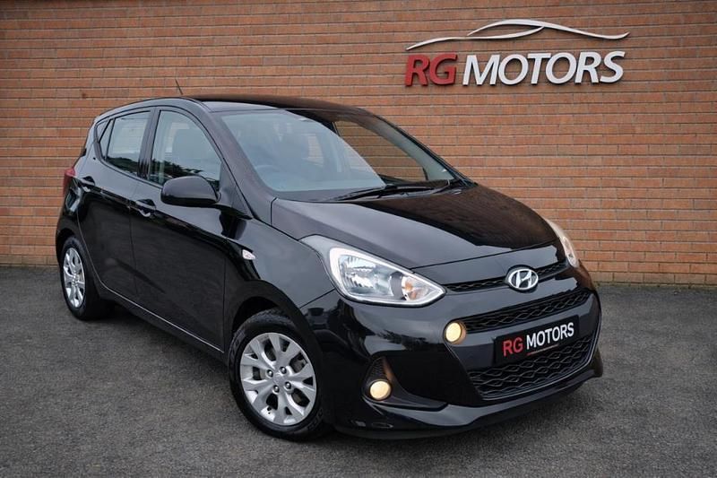 Used Hyundai i10 SE 64 HP (47 kW) 2014 Black Hatchback