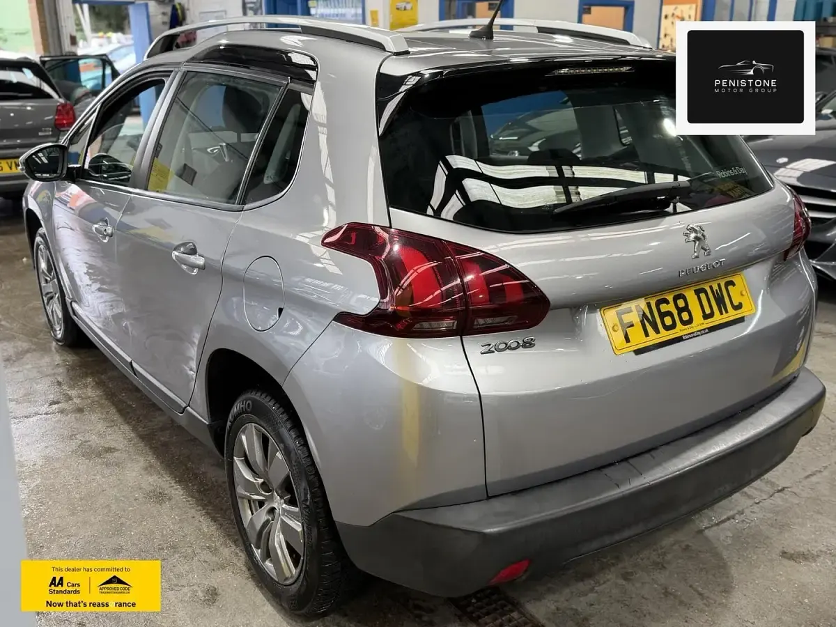 Used Peugeot 2008 Active 82 HP (60 kW) 2018 Grey SUV