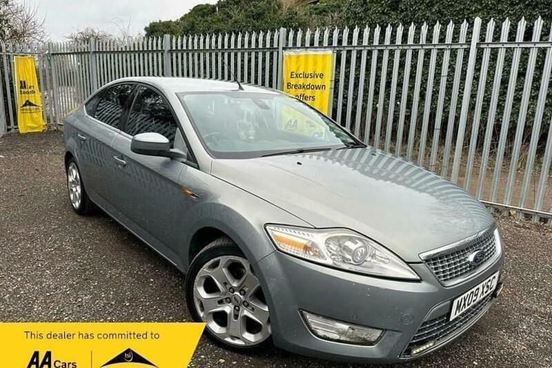 Grey Used 2009 Ford Mondeo Titanium X Hatchback | £895 (Good price) - Image 1/1