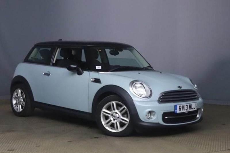 Blue Used 2013 Mini Cooper D Hatch Hatchback | £4,495 (Fair price) - Image 1/1